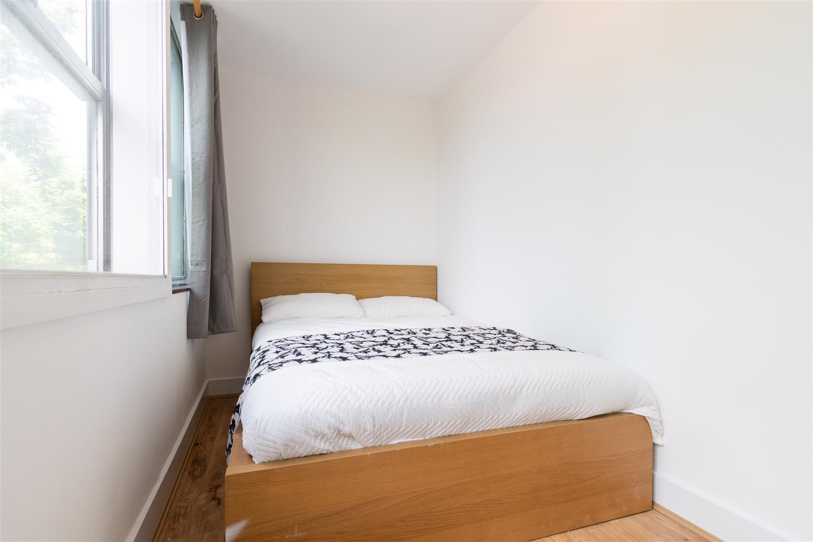 1 bed property in Kensington Church Street, Notting Hill